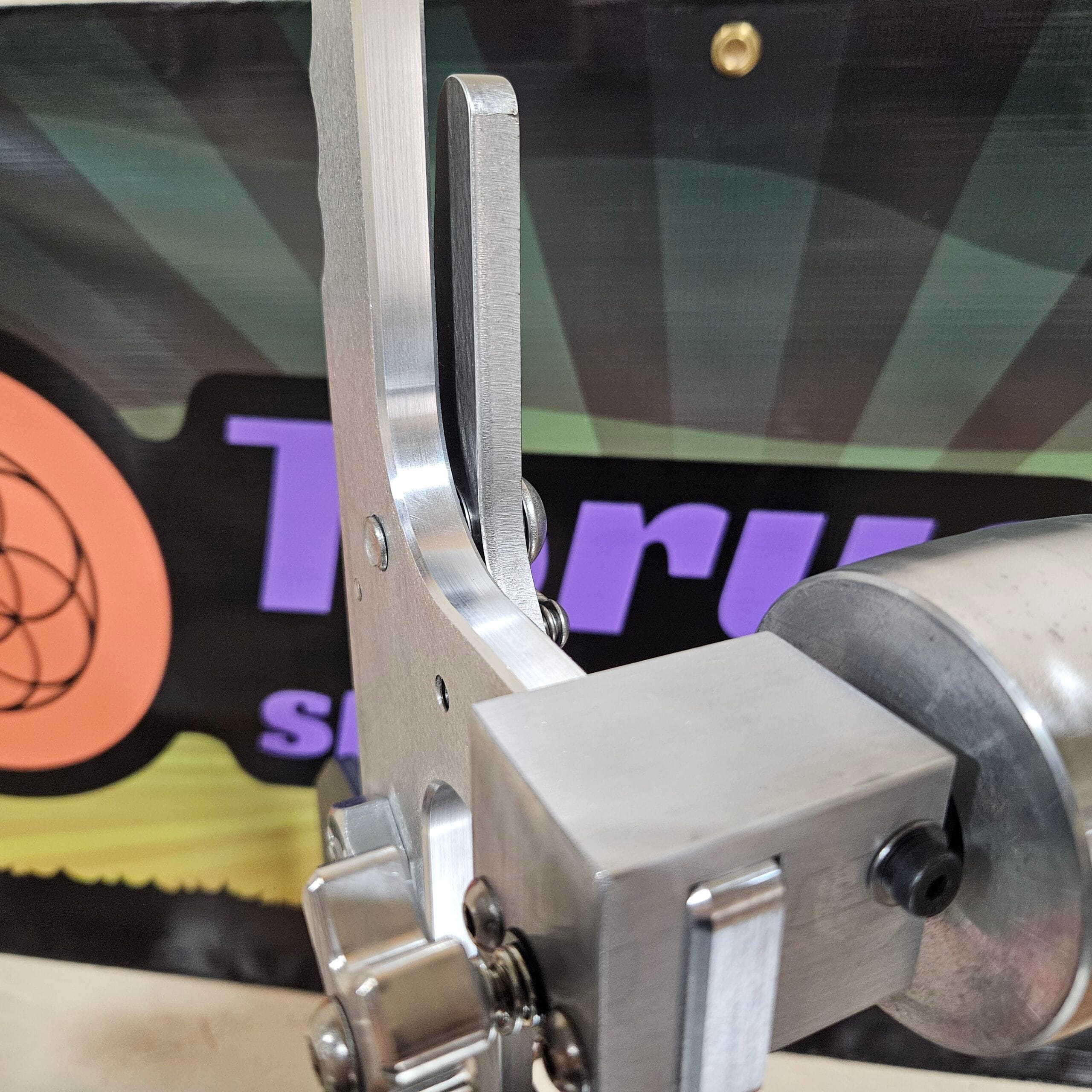Torus - 2x72 - Steel - Fully assembled and tested. - Image 9