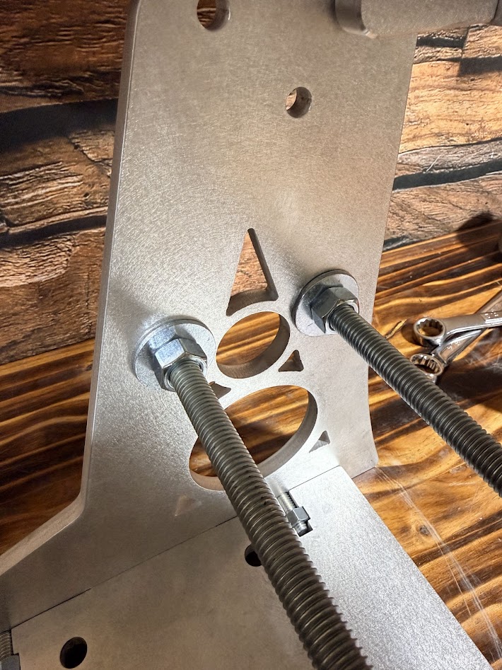 Integrated cross-bracing rods reduce flex and increase structural stiffness.